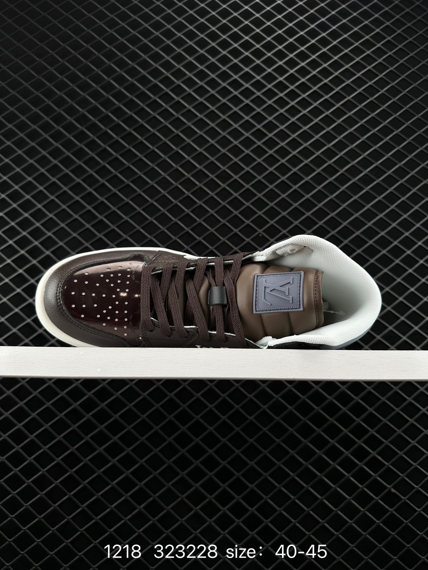 Nike Air Jordan 1 Retro High OG”Black/White“